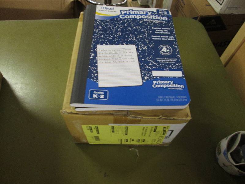 lot 205 image: Case of 12 plus 2 bonus Meade Prima...
