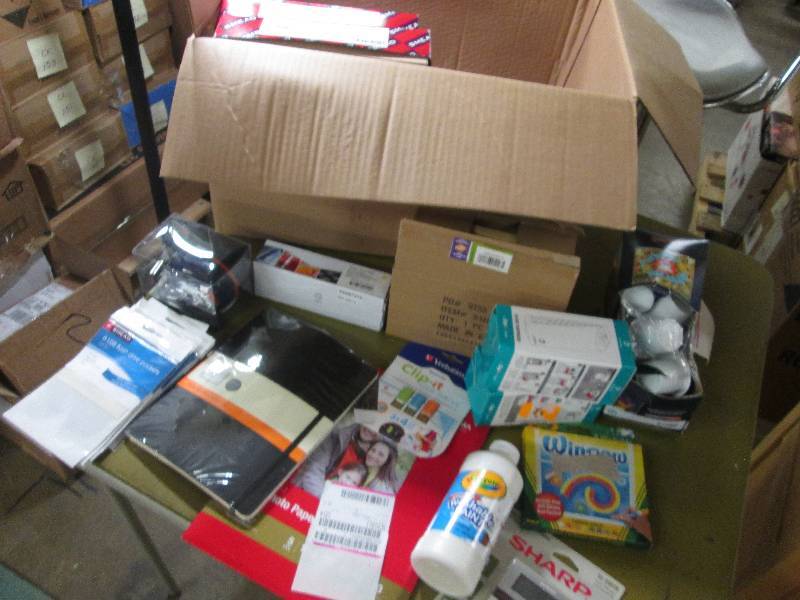 lot 217 image: 2 Boxes of 10 Letter size Classific...