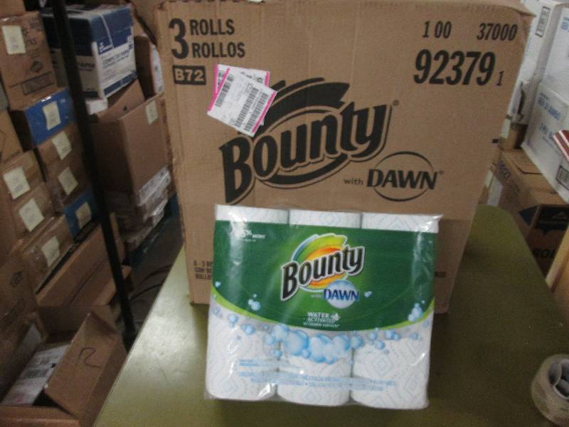lot 249 image: Case of 8 3pk rolls of Bounty with ...