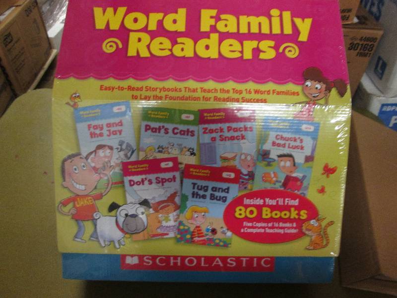 lot 268 image: Scholastic Word Family Readers...