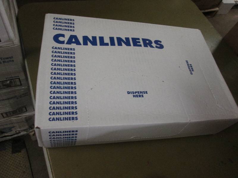lot 280 image: Case of 250 Can Liners for 40-45 Ga...