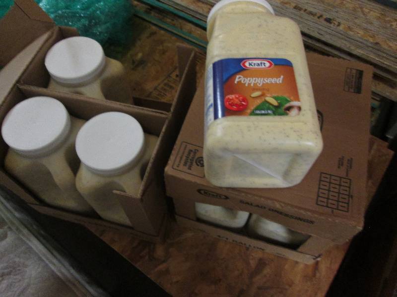 lot 332 image: 8 Gallons, 2 cases Kraft Poppyseed ...