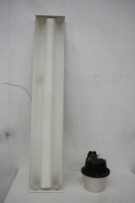 lot 17 image: Light Fixtures 1- Florescent 48  2 Bulb  1- Outside Light 100 watt, H38 MVLamp