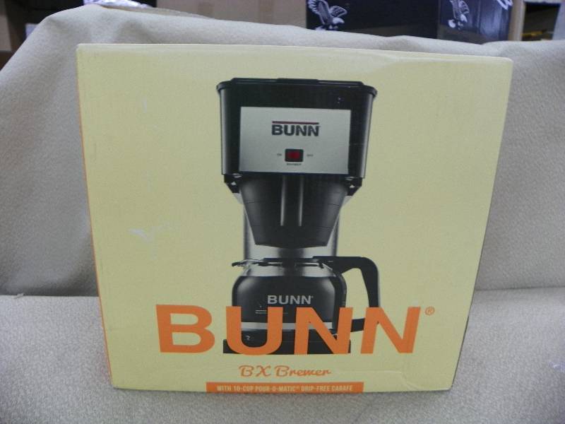 lot 290 image: Bunn BX Brewer, 10 cup pour-o-matic