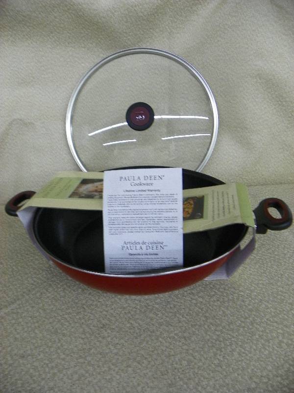 lot 463 image: Paula Deen Riverbend Aluminum Cookware