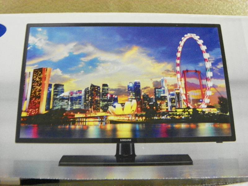 lot 470 image: Samsung 19 720P Led HDTV
