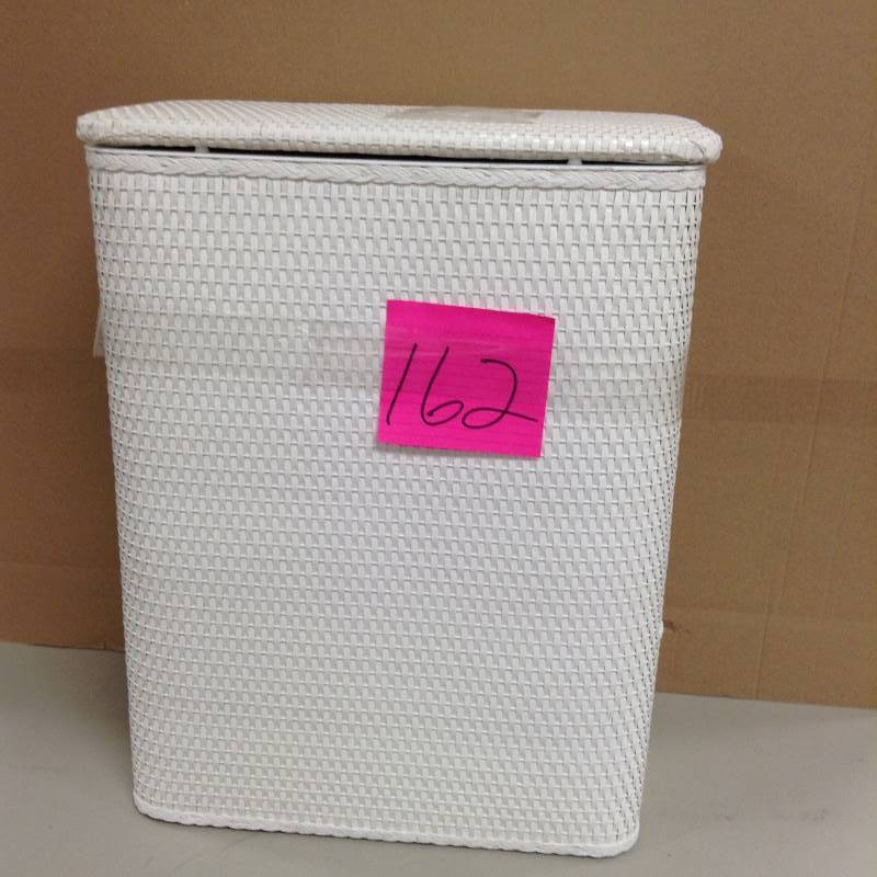 lot 162 image: Chelsea Hamper & Matching Wastebasket Set never used