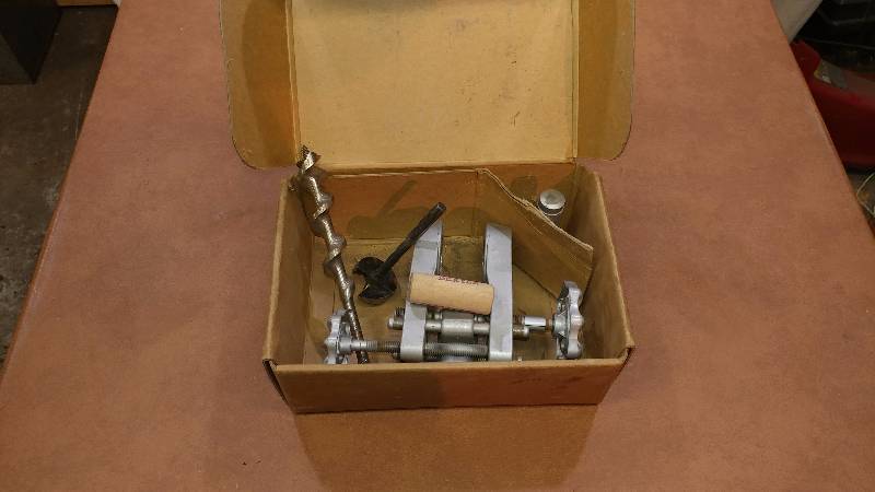 lot 6 image: Dexter Lock Installation Kit