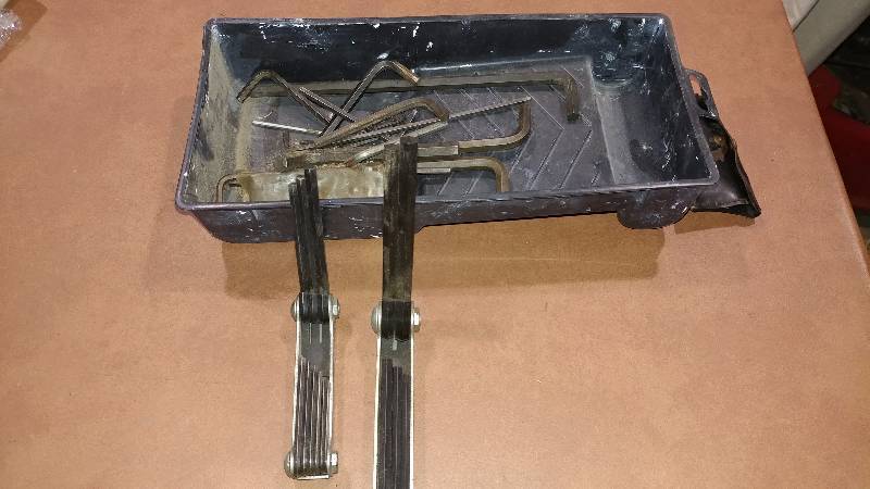 lot 75 image: Various Allen Wrenches