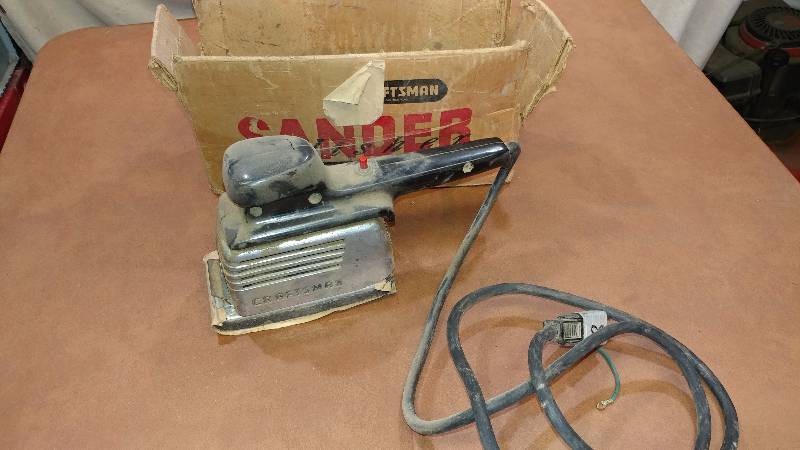 lot 102 image: Craftsman Sander