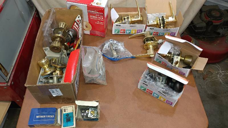 lot 94 image: Various Doorknobs and Latches