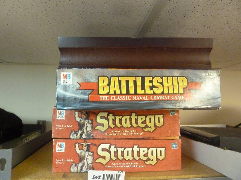 lot 505 image: Game Lot