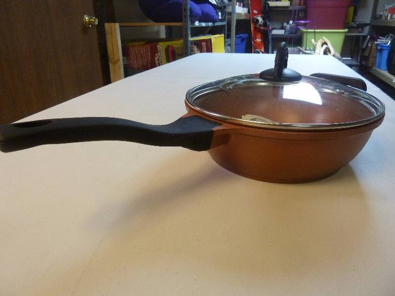 lot 581 image: Bergner Spark Coppertone Frying Pan