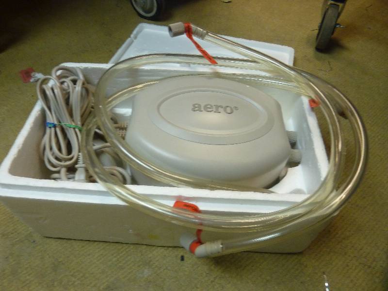 lot 593 image: Aero Air Pump