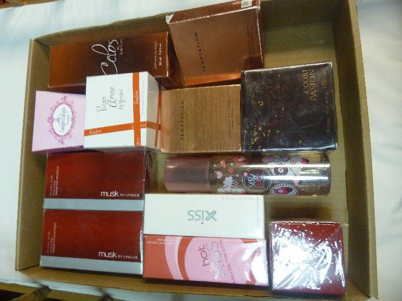 lot 598 image: Brand New Perfume Lot