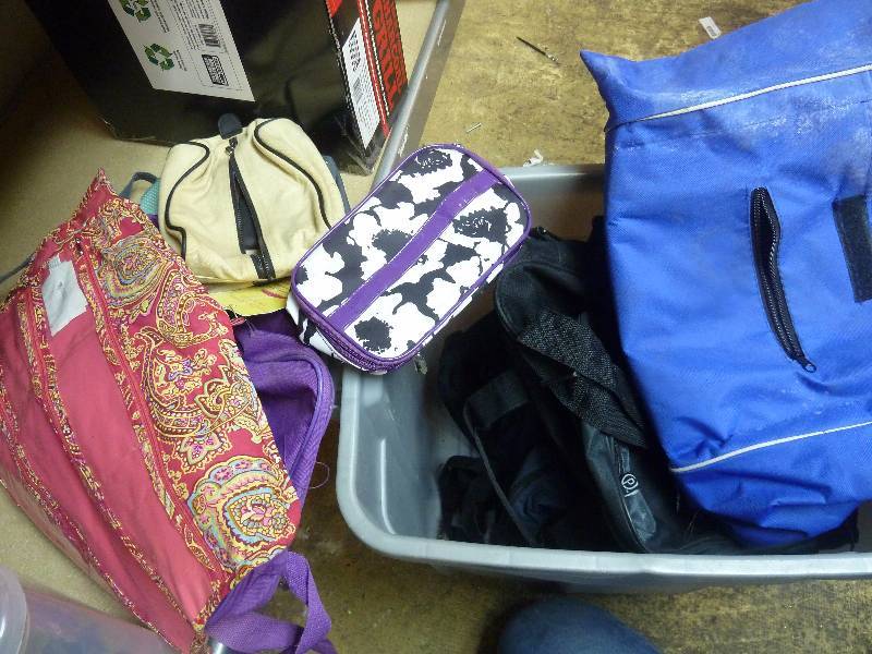 lot 646 image: Bag Lot