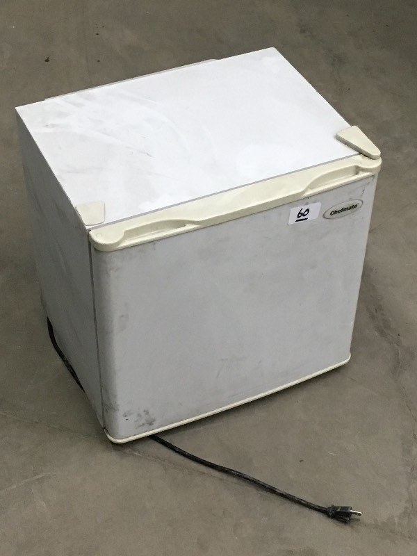 lot 60 image: Mini-Fridge