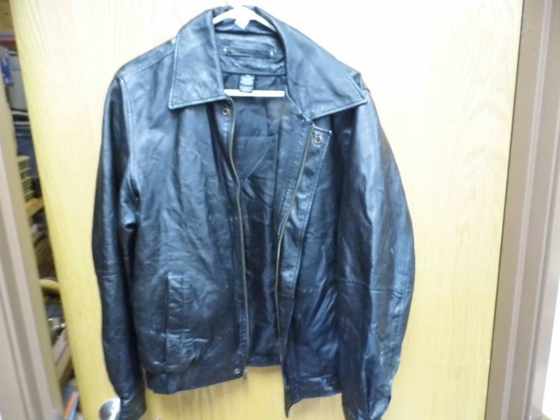 lot 83 image: Leather Jackets Plus