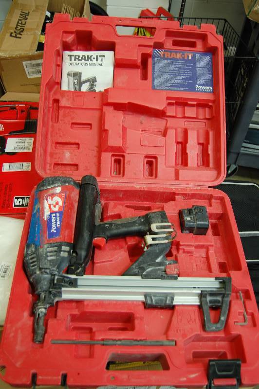 USED-Powers C5 1-14 LT Deep Trak-it� Gas Tool