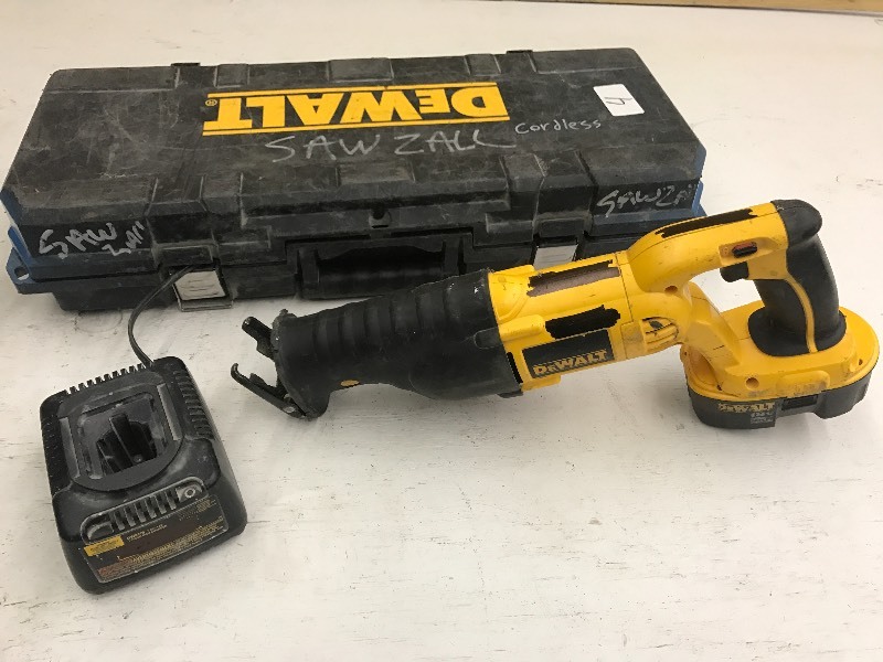 DeWalt Tool Set