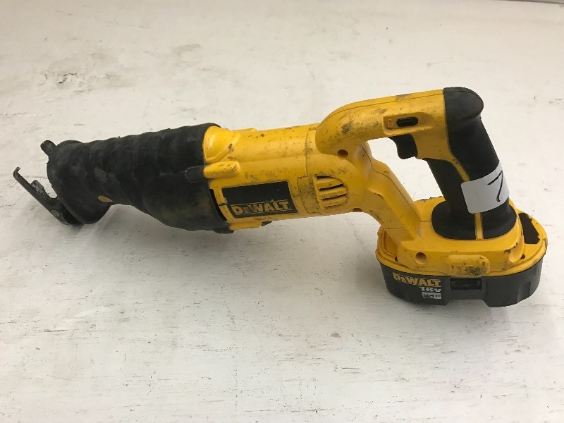 DeWalt Tool Set