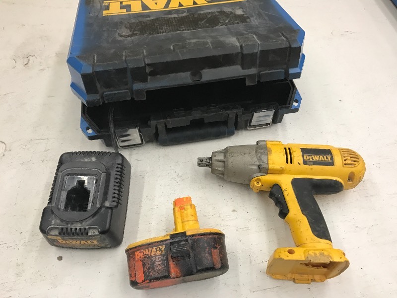 DeWalt Impact
