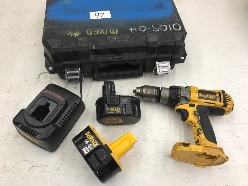 DeWalt Tool Set