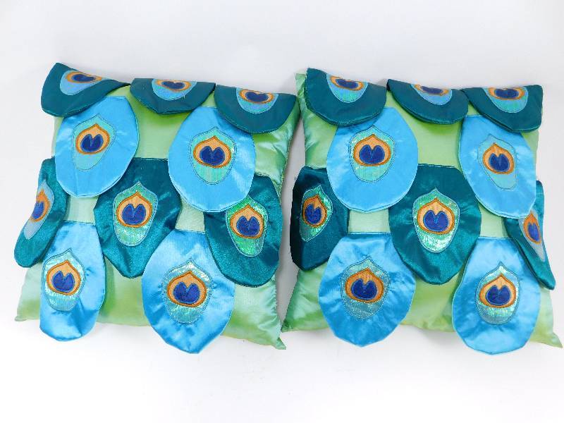 2 Peacock Pillows