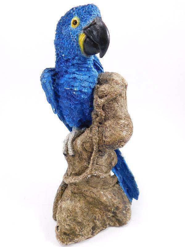 Macaw Parrot Figurine