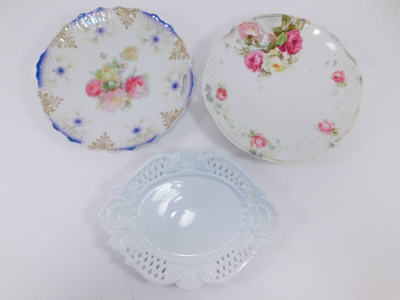Lot of Vintage Collectible Plates