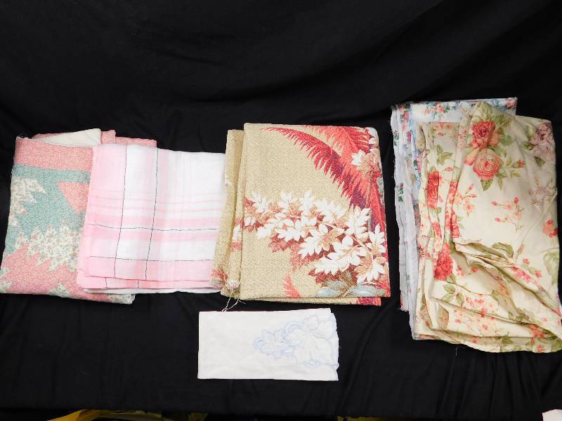 Lot of Vintage Fabric