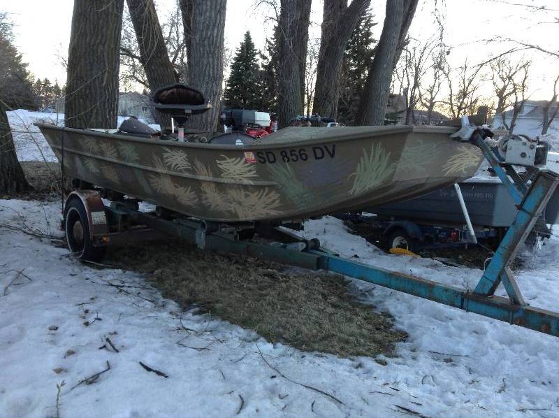 1973 Smokercraft Duck Boat
