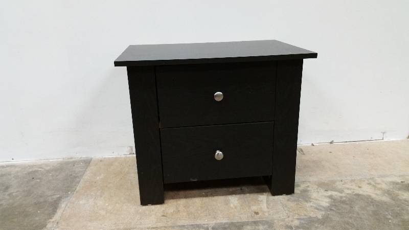 lot 69 image: Alcove 2-Drawer Nightstand