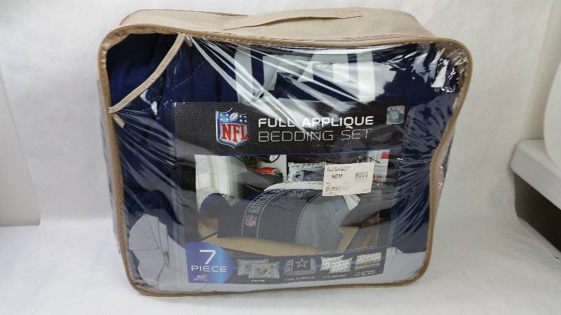 lot 100 image: NFL Cowboys 7-Pc. Bed Set - Full