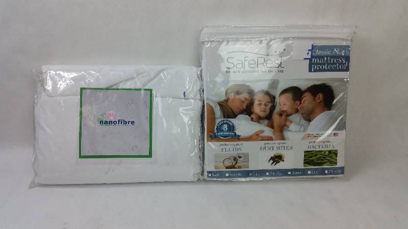 lot 112 image: SafeRest Water Repellant  Stain Resistant Mattress Protector - Full
