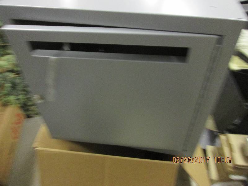 1 new lock box with key 20 wide x ...