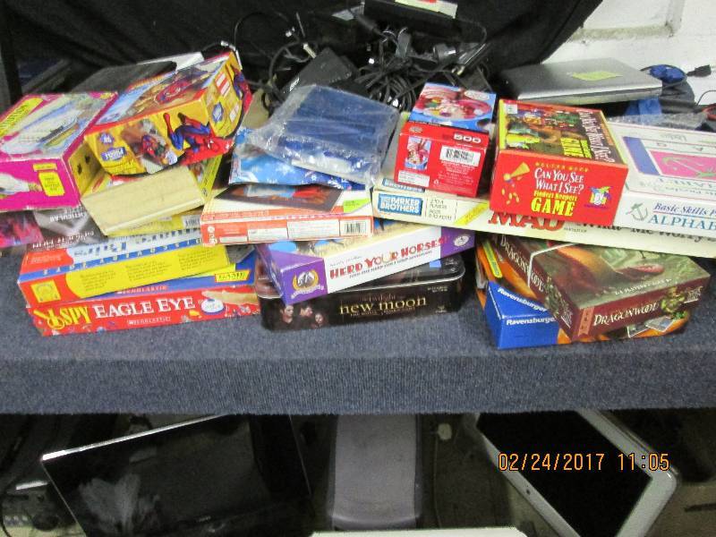 big lot of games and puzzles ...