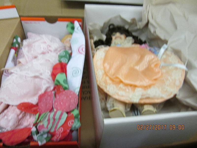 3 dolls...