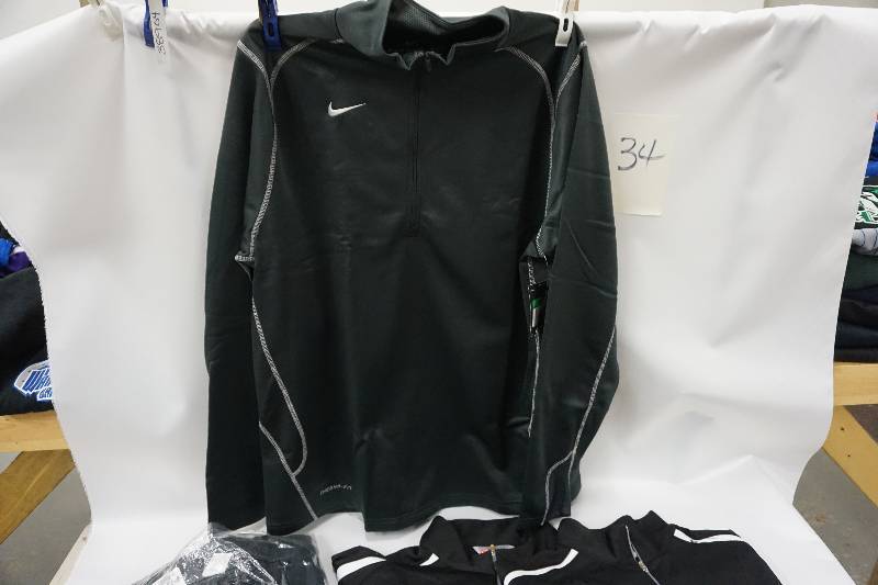 Nylon Quarter Zippered Warm Up Jackets