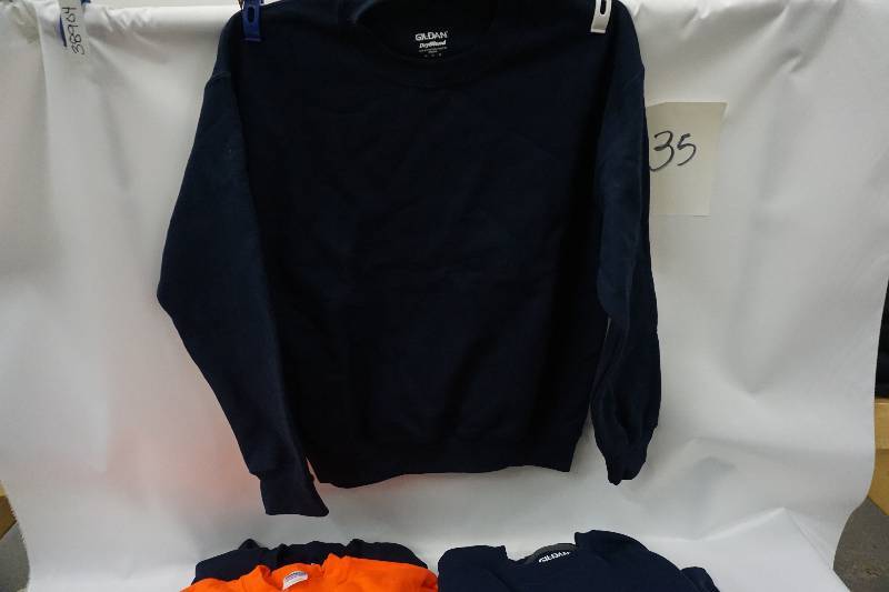 Gildan Brand Crew Neck Sweat Shirts