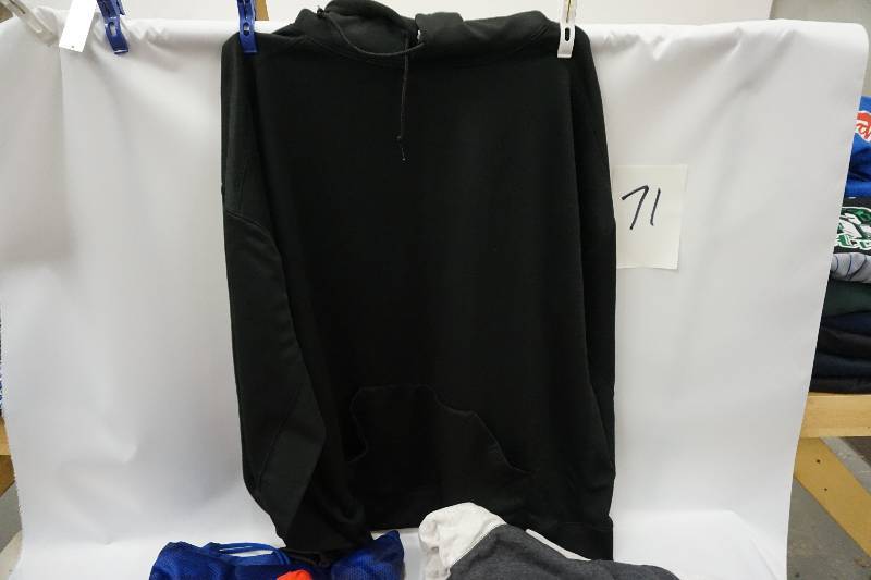 Pull Over & Zippered Hooded Sweat Shirts
