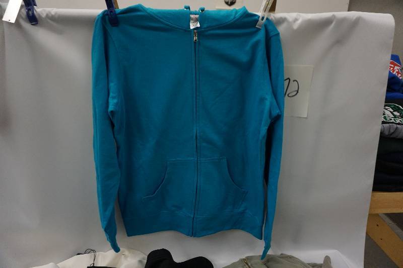 Full Zippered Jackets & Sweatshirts