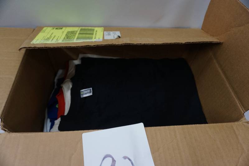 20 Assorted T-Shirts