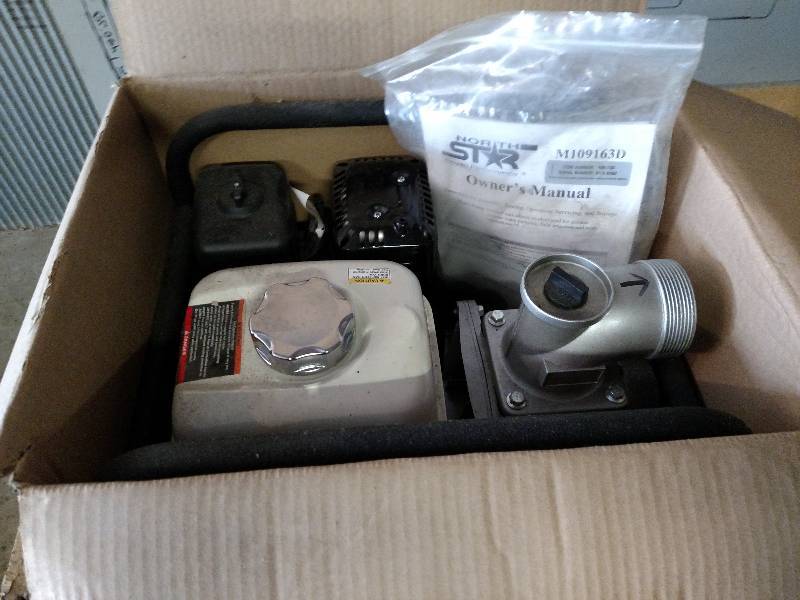 lot 40 image: Northstar 3 Trash Pump, Used 1 Tim...