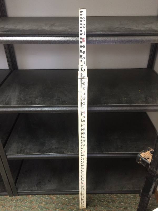 lot 20 image: Grade Rod