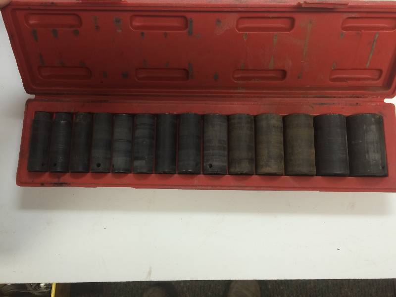 lot 53 image: Impact Socket Set