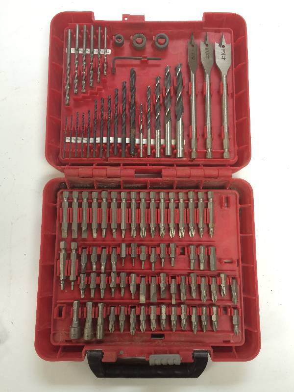 lot 57 image: Craftsman Drill BitDriver Set