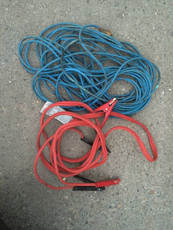 lot 91 image: Extension Cord and Jumper Cables