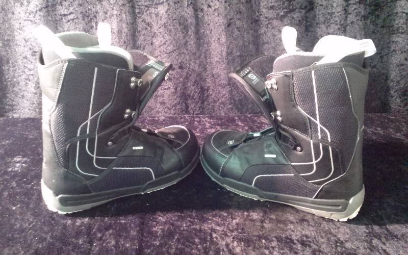 Echelon Salomon Snowboard Boots, Size 8, Great Condition