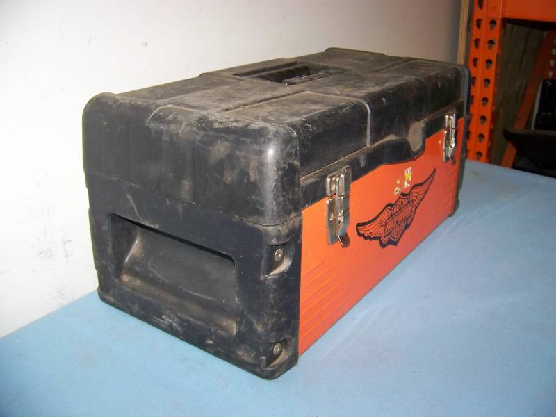 lot 5 image: Harley Davidson Motor Cycles, Tool Box and Miscellaneous Tools